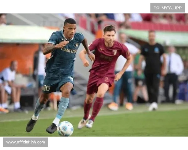 格林伍德与德泽尔比矛盾公开化，因态度问题被马赛主帅冷藏